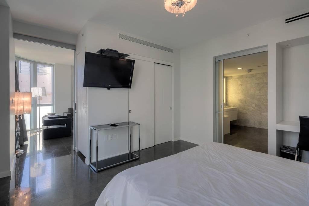 Luxury Boutique Suite Collins Ave Miami Beach Esterno foto